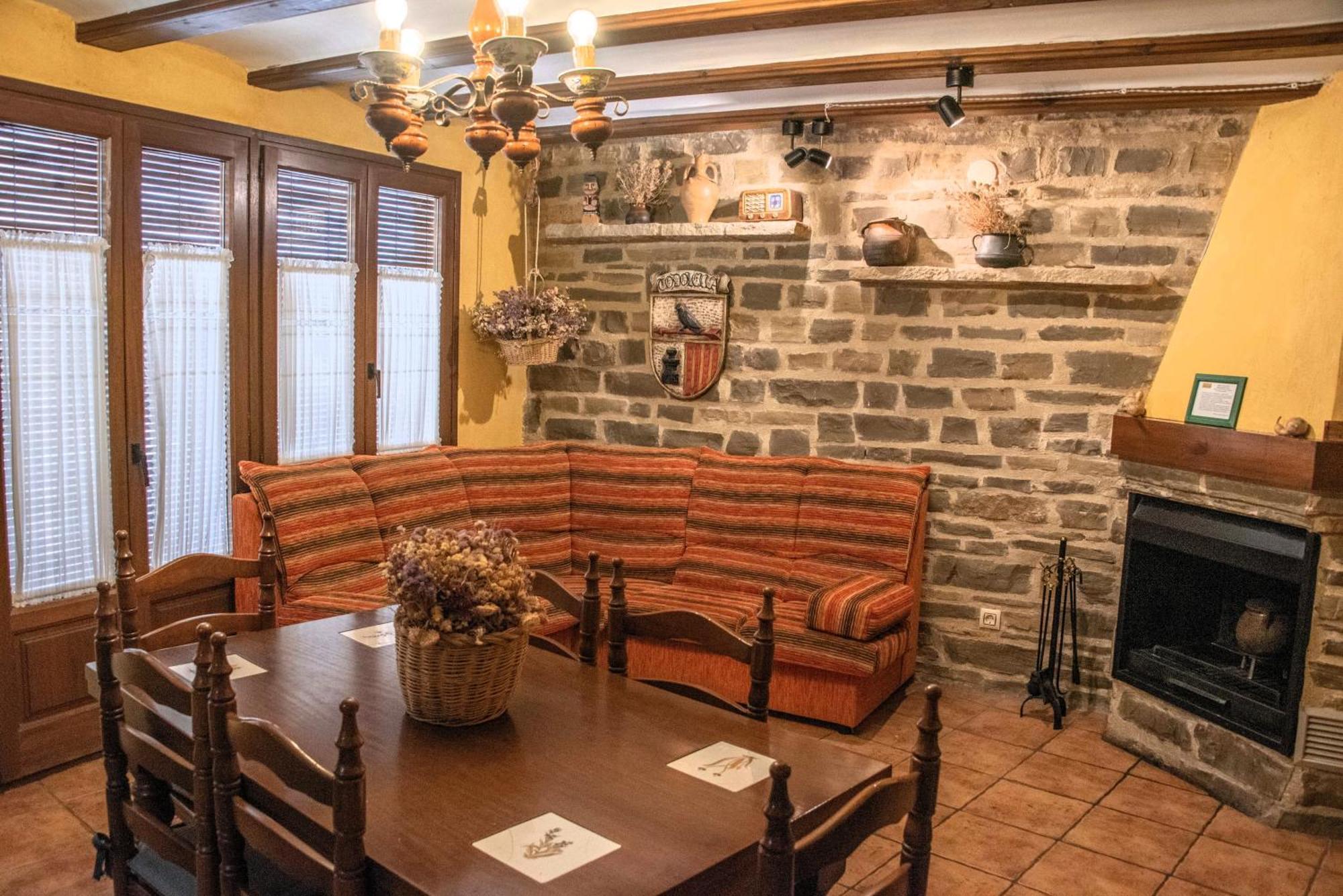 Casa Rural Nuri De Rei A Y B Todolella 외부 사진